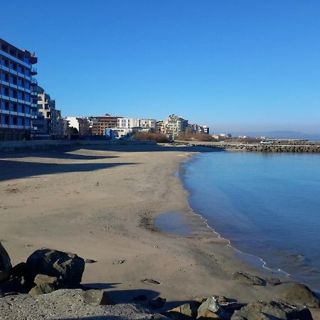 Айвазовский Парк Pomorie Luaran gambar