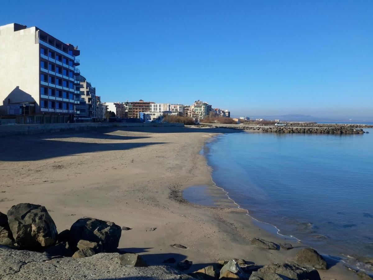 Айвазовский Парк Pomorie Luaran gambar